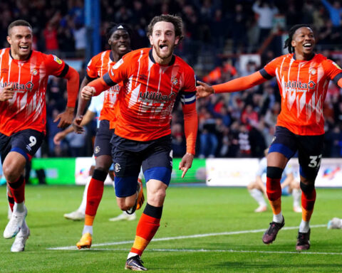 Luton FC Forum