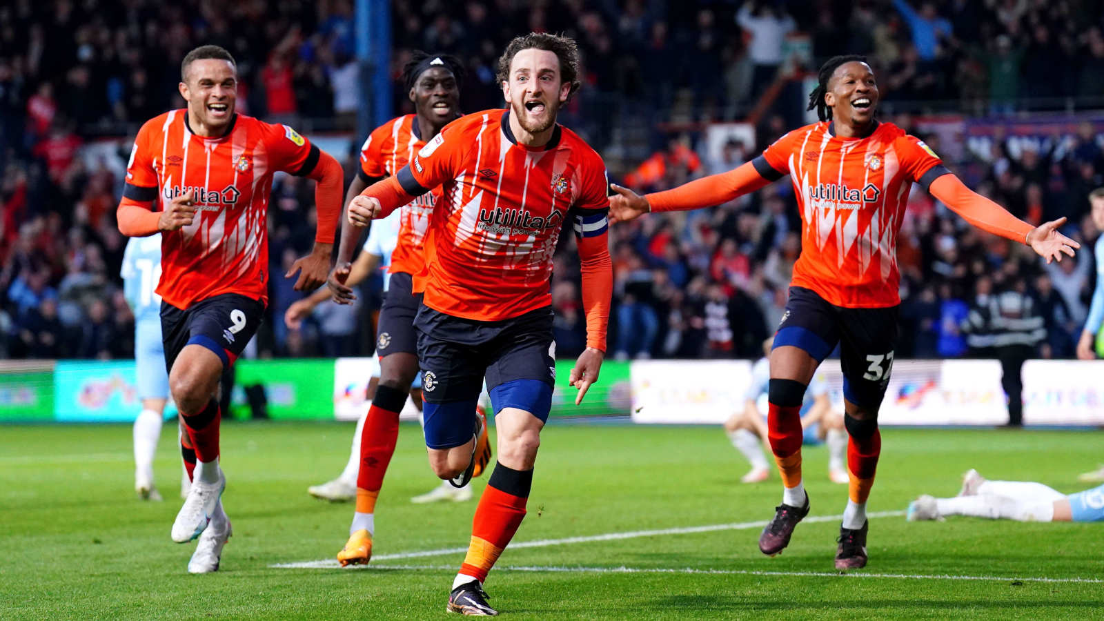 Luton FC Forum